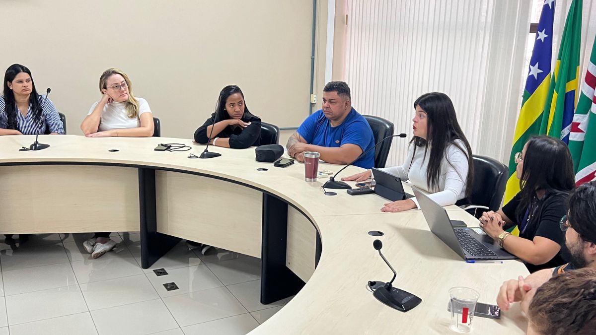 Encontro contou com a participação de trabalhadores das três maternidades de Goiânia