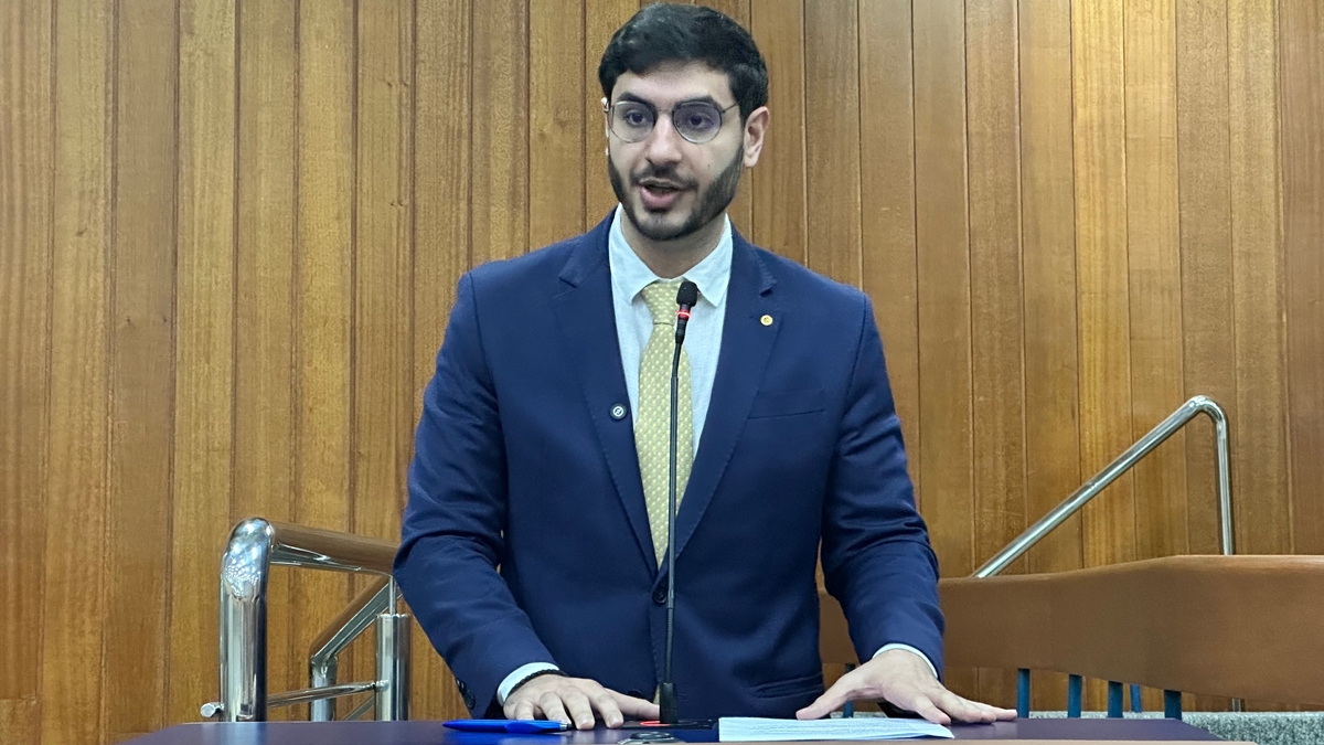 Magul assumiu em 2 de setembro após o vereador Tião Peixoto (PSDB) se licenciar por 121 dias