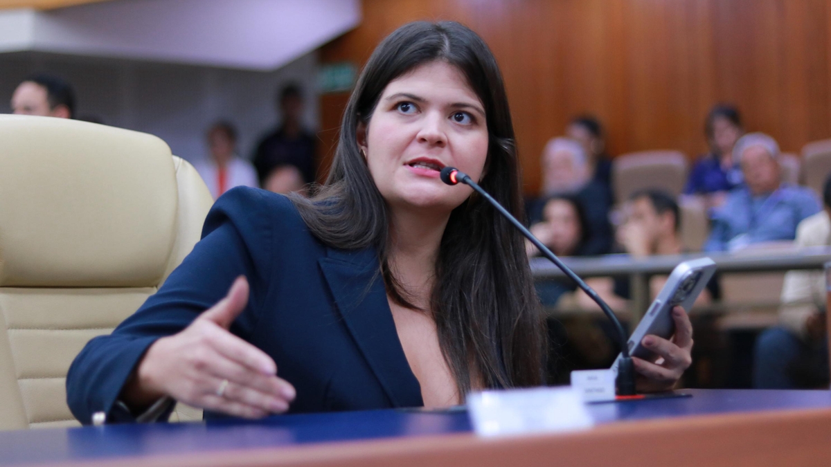 Vereadora Aava Santiago