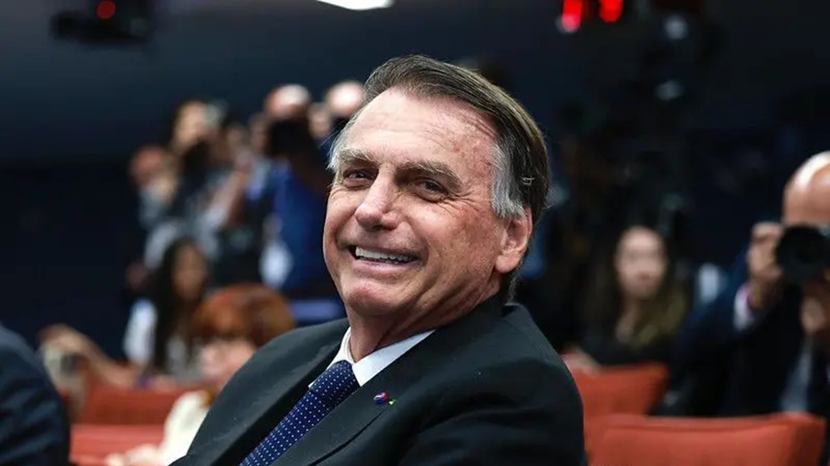 Após terminarem todas as possibilidades de recurso, Bolsonaro pode começar o cumprimento de pena, caso não haja revisão