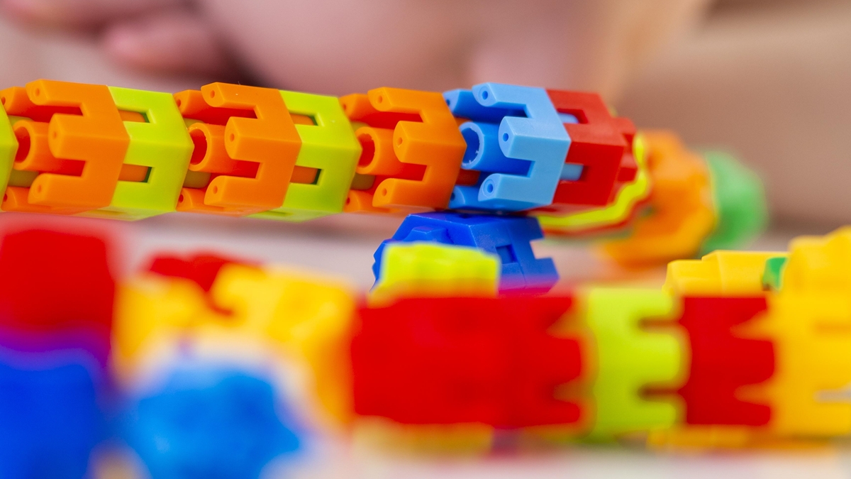 Mãe tem direito de sacar FGTS para tratamento de filho autista - Relatora estendeu interpretação sobre rol que permite movimentar FGTS