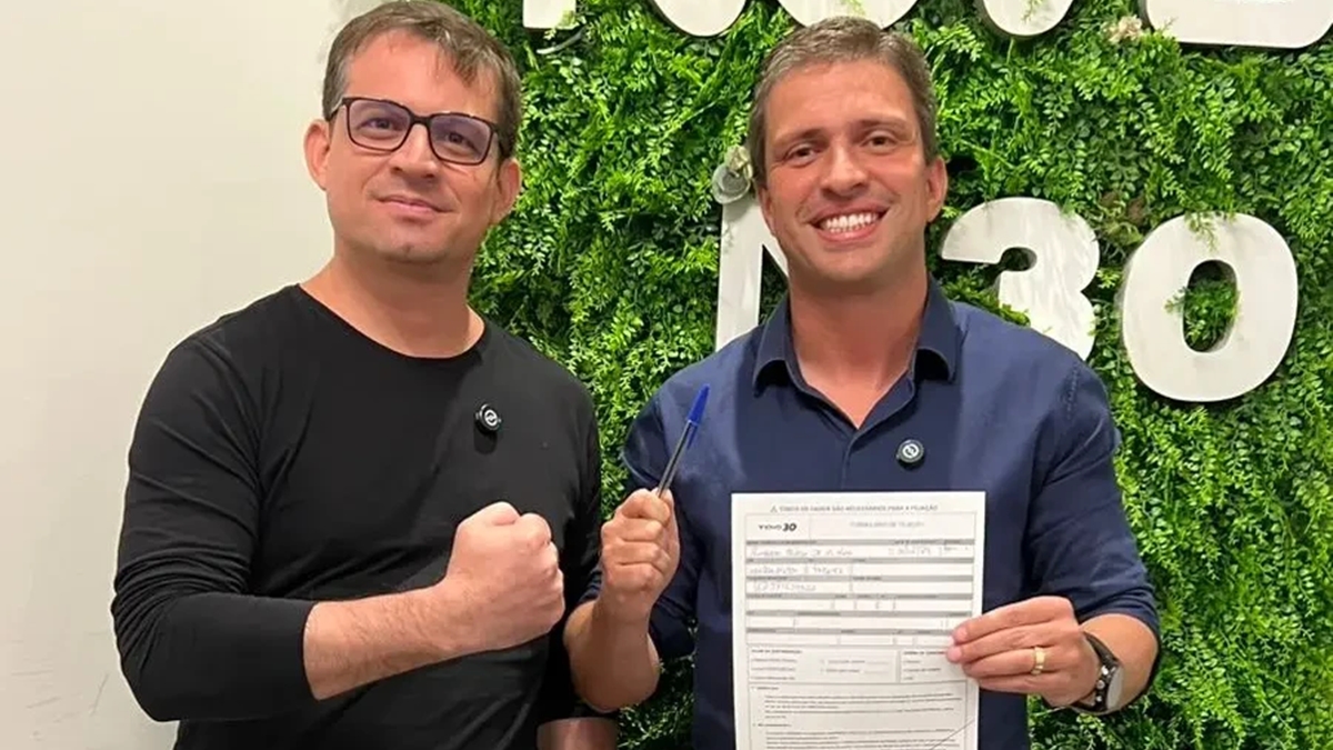 Humberto Teófilo se filia ao Novo e anuncia pré-candidatura ao Senado - Alano Queiroz e Humberto Teófilo