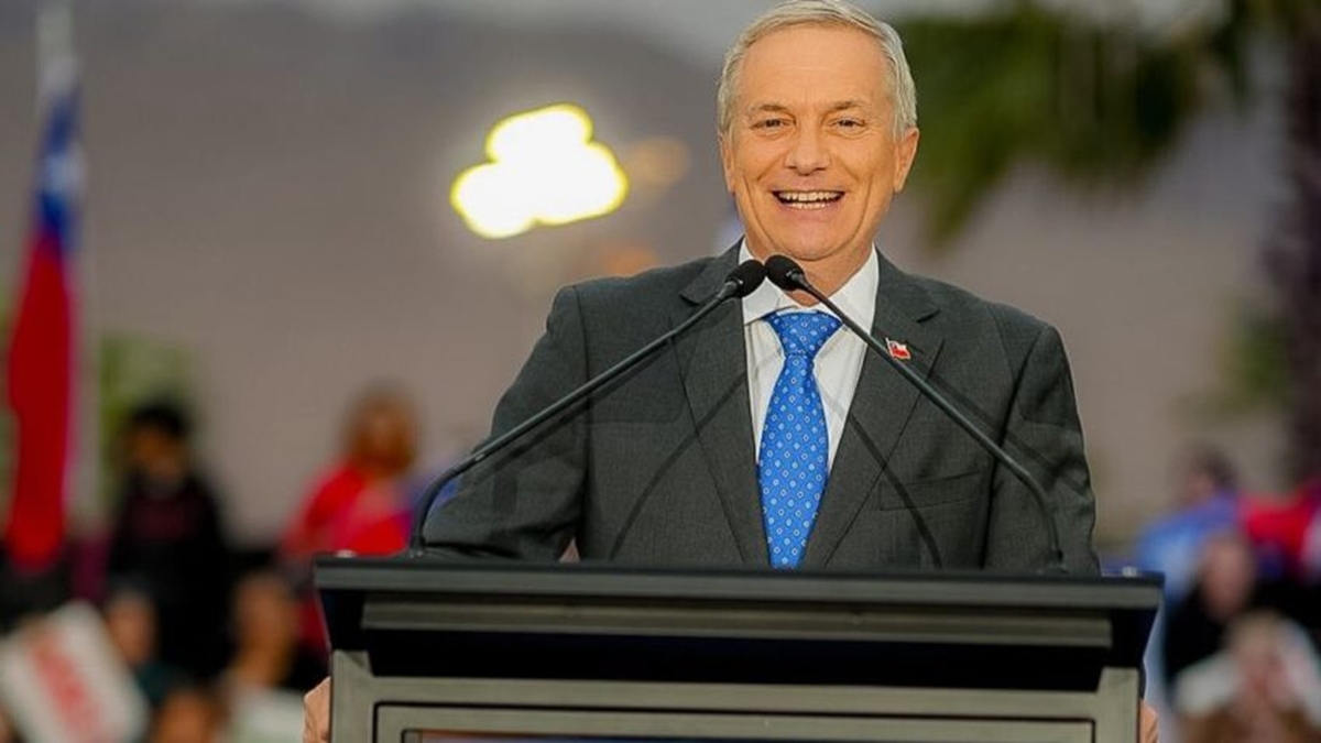 Chile elege candidato da direita, José Antônio Kast - Na campanha, suas principais defesas foram a segurança pública e a imigração