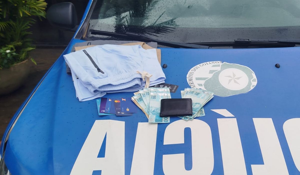 Homem é preso após sacar R$ 2 mil da conta bancária de idoso em Aparecida - Crime foi descoberto após o idoso receber mensagens SMS da instituição bancária informando movimentações financeiras que ele não reconhecia