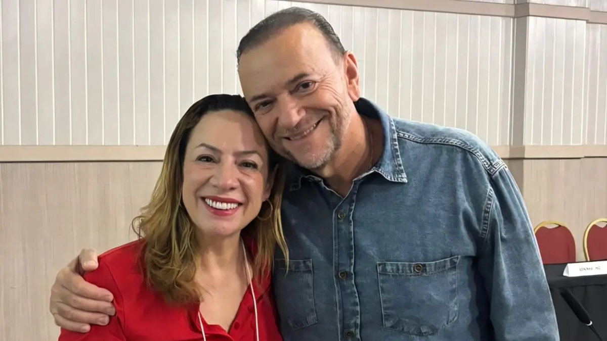 Adriana pede e PT exclui nome dela como pré-candidata ao governo