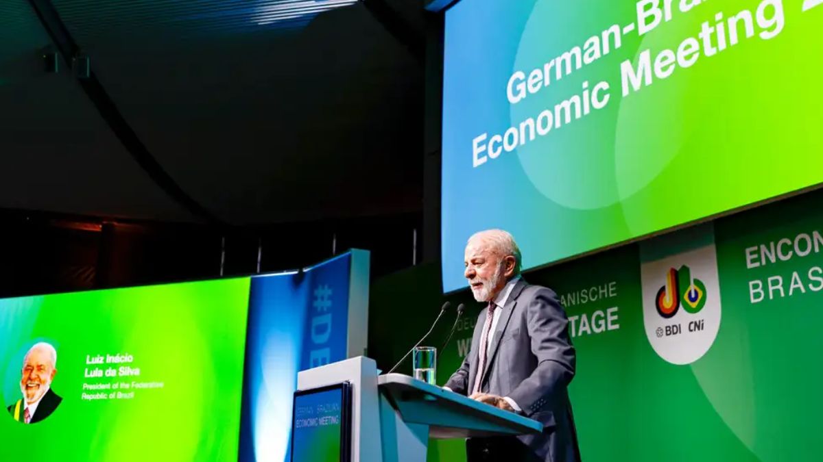 Lula chama conflito no Oriente Médio de “guerra da insensatez”