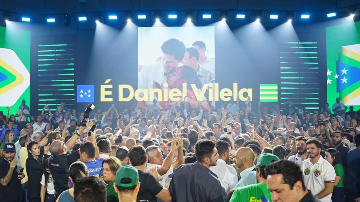 Convenção que oficializou candidatura de Daniel reuniu 15 mil pessoas