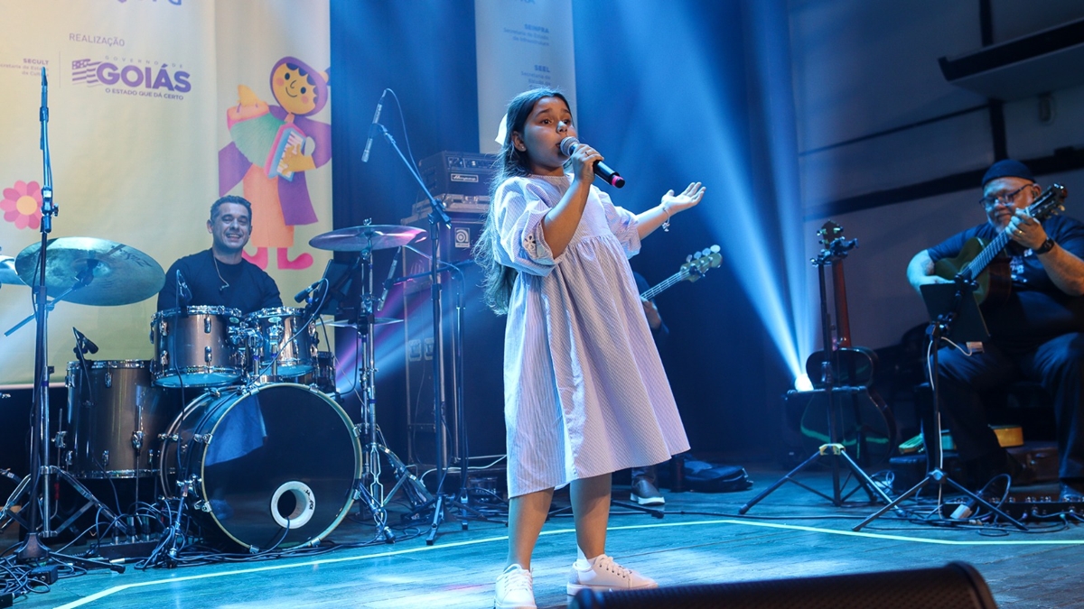 Canto da Primavera Kids reúne 60 jovens talentos em Pirenópolis